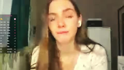 Nia online show from April 30, 5:19 pm