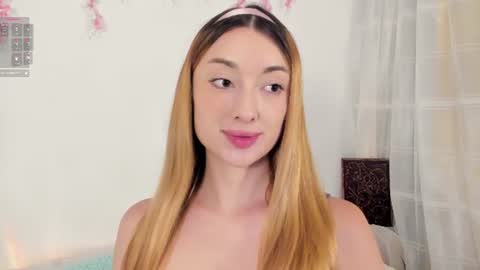 Snapshot of velvet_00 chatting on July 31, 1:54 pm velvet_00 online show from July 31, 1:54 pm