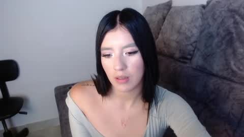 Snapshot of velvet_28_ chatting on September 23, 8:45 pm velvet_28_ online show from September 23, 8:45 pm