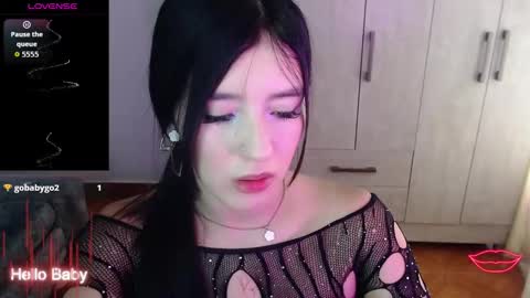 Snapshot of velvet_28_ chatting on December 4, 3:32 pm velvet_28_ online show from December 4, 3:32 pm