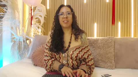 Emma Curly online show from May 30, 12:24 pm