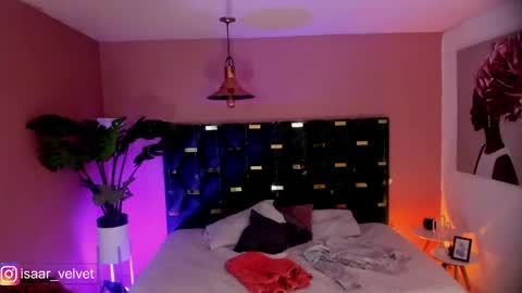 Isabella  online show from April 17, 11:46 am