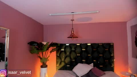 Isabella  online show from April 21, 11:38 am