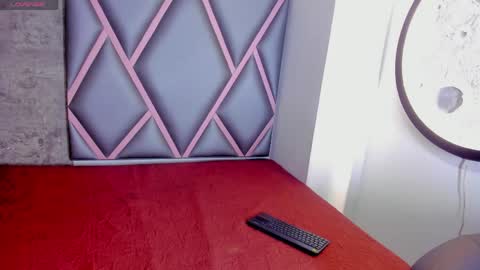 Snapshot of velvet_duo23 chatting on May 11, 11:49 am Stefany Y Diego online show from May 11, 11:49 am