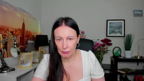 Snapshot of velvet_jasmine chatting on September 10, 5:29 am Jasmine online show from September 10, 5:29 am