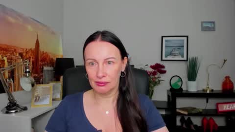 Snapshot of velvet_jasmine chatting on September 13, 6:35 am Jasmine online show from September 13, 6:35 am