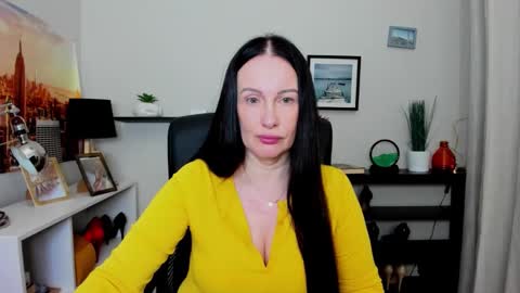 Snapshot of velvet_jasmine chatting on October 14, 5:30 am Jasmine online show from October 14, 5:30 am