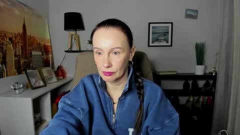 Jasmine online show from January 16, 6:28 am