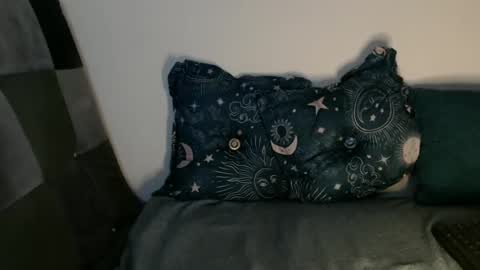 Snapshot of velvet_lips01 chatting on January 27, 9:55 pm Andrea online show from January 27, 9:55 pm