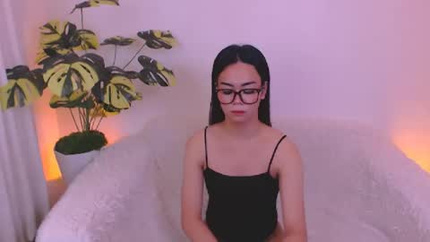 Snapshot of velvet_seductionprincess chatting on June 21, 2:25 am Velvet online show from June 21, 2:25 am