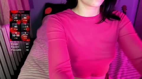 Violet online show from March 9, 8:31 pm