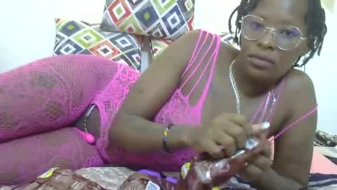 velvet online show from January 7, 5:01 am