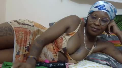 velvet online show from February 2, 4:22 pm