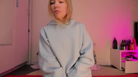 Snapshot of velvetanna1 chatting on February 14, 3:26 pm Hey there Im Anna online show from February 14, 3:26 pm