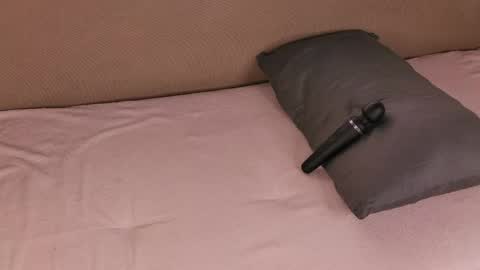 Hey there Im Anna online show from April 14, 2:56 pm