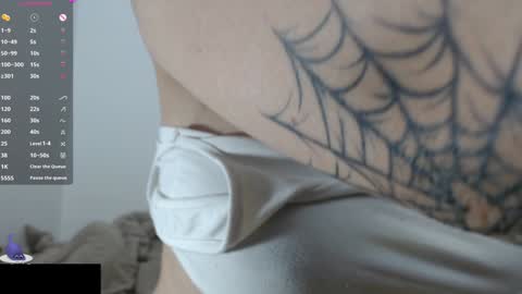 Snapshot of velvetcrystal chatting on January 17, 6:57 am Crystal PVT OPEN online show from January 17, 6:57 am