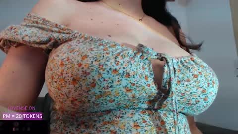 Snapshot of velvetcrystal chatting on September 16, 3:07 am Crystal PVT OPEN online show from September 16, 3:07 am