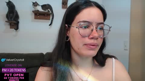 Snapshot of velvetcrystal chatting on September 20, 5:41 am Crystal PVT OPEN online show from September 20, 5:41 am