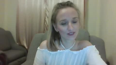 Snapshot of velvetintuition chatting on May 23, 8:57 pm velvetintuition online show from May 23, 8:57 pm