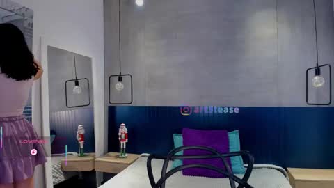 velvettease_ online show from December 20, 12:56 pm