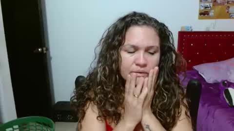 venecasexy44 online show from April 20, 8:17 am