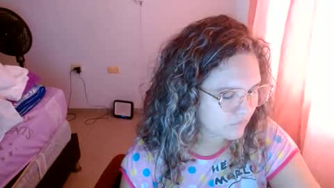 venecasexy44 online show from May 26, 12:23 pm