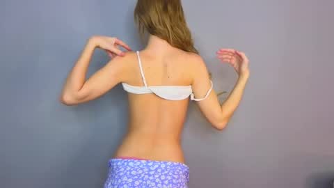 Snapshot of venelopa chatting on February 16, 10:43 am Venelopa online show from February 16, 10:43 am