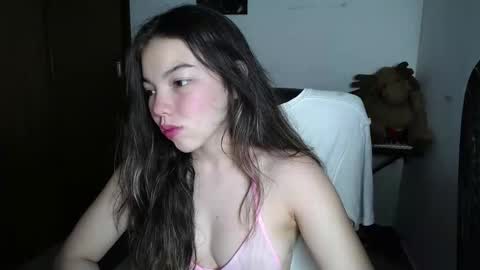 Snapshot of venelope1 chatting on November 15, 3:26 am Venelope 3 online show from November 15, 3:26 am