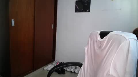 Snapshot of venelope1 chatting on November 20, 7:57 pm Venelope 3 online show from November 20, 7:57 pm