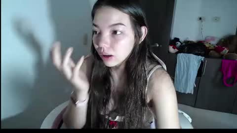 Snapshot of venelope1 chatting on July 26, 2:02 pm Venelope 3 online show from July 26, 2:02 pm