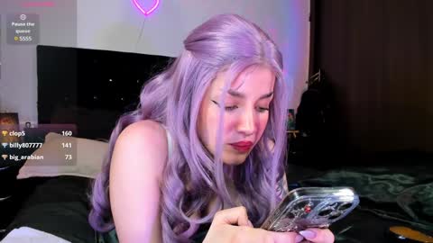 Lanna   online show from January 25, 11:43 pm