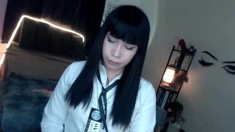 Snapshot of veniceseduction chatting on March 22, 1:25 pm veniceseduction online show from March 22, 1:25 pm