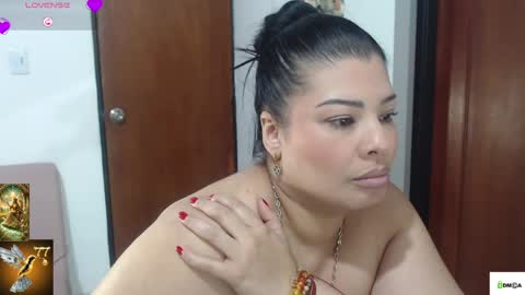 HI IM VENUS SMALL BOOBS  BIG HEART WARM PUSSY online show from May 15, 11:45 pm