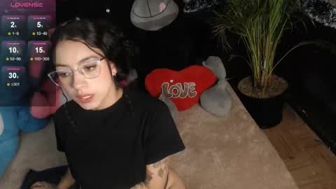 eva online show from December 21, 11:45 pm