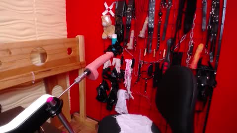 VENUS online show from March 27, 10:59 am