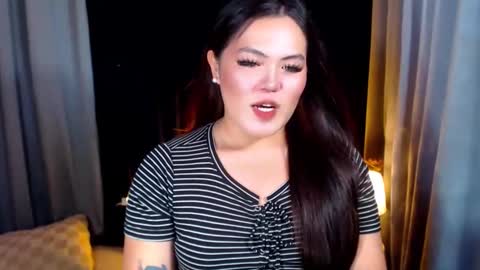 I am Colly Your mystery girl online show from May 29, 1:58 am