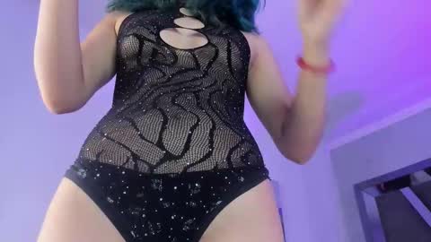 Venus  online show from March 5, 9:11 pm