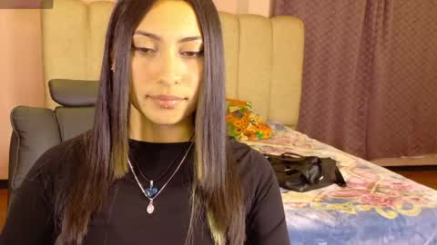Mary online show from May 7, 12:05 am