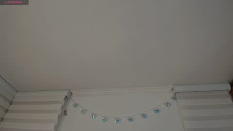 Venus online show from March 3, 11:32 pm