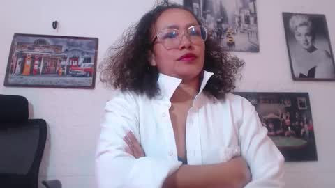 venus_lov online show from October 7, 10:23 am