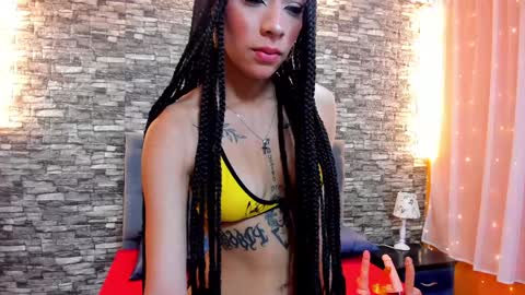 Medussa online show from December 18, 8:47 pm