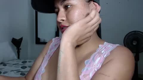 Snapshot of venus_menoza chatting on September 10, 2:50 pm venus_menoza online show from September 10, 2:50 pm