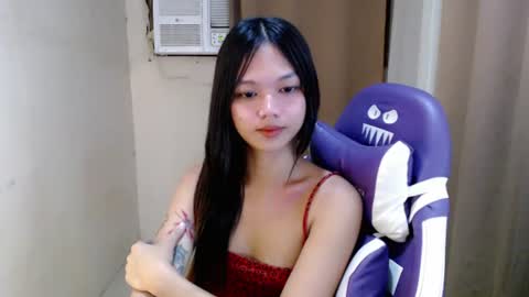 Snapshot of venus_mirage chatting on July 6, 3:03 pm venus_mirage online show from July 6, 3:03 pm
