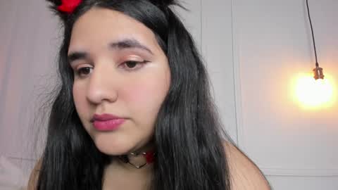 Snapshot of venus_naughty_1 chatting on December 4, 10:57 am Sofi online show from December 4, 10:57 am