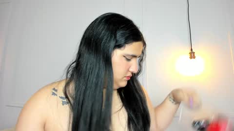 Snapshot of venus_naughty_1 chatting on December 11, 9:52 am Sofi online show from December 11, 9:52 am