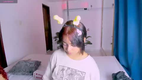 venus_velvet online show from September 15, 7:19 am