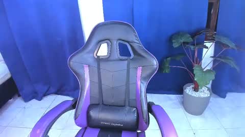 venus_velvet online show from October 8, 4:04 pm