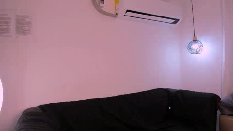 venus_velvet online show from October 17, 8:28 am