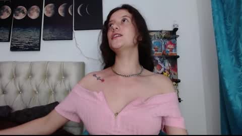 venusHelp me reach 100 like honey online show from March 3, 3:19 am