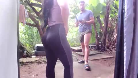 venus ... zeus sheer  online show from December 1, 1:05 pm